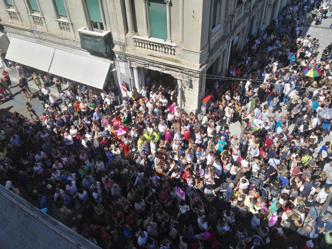 B&B La Terrazza Sul Duomo Reggio di Calabria Exterior foto